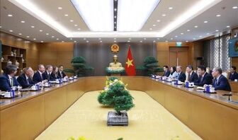 Thủ tướng Lê Minh Hưng tiếp Bộ trưởng Tài chính Luxembourg