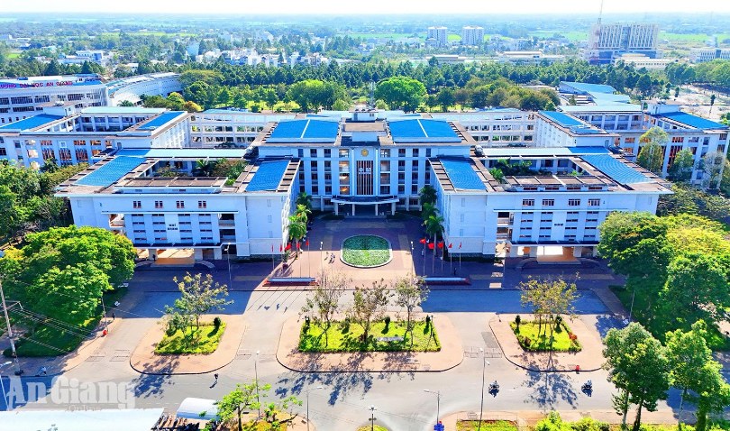 Đại học An Giang xếp thứ 3 Việt Nam về phát triển bền vững
