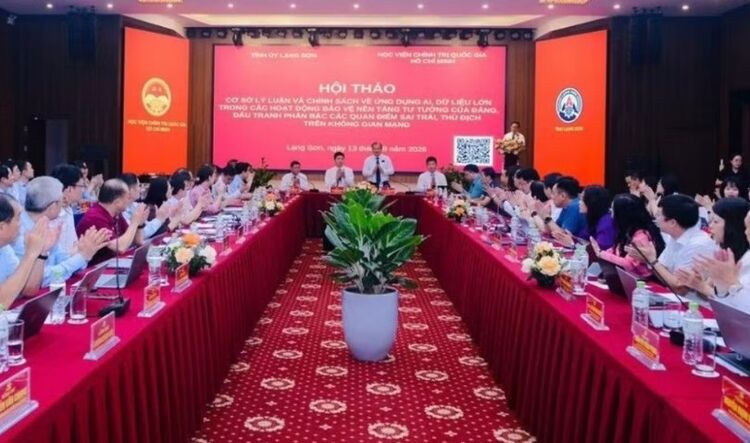 Đấu tranh tư tưởng trong kỷ nguyên số