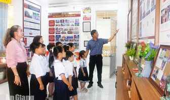Trường Tiểu học Nguyễn Du quan tâm lưu giữ truyền thống