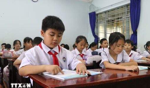 Xây dựng mô hình trường học xã hội chủ nghĩa tại những địa bàn có đủ điều kiện