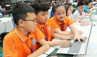 Bảo vệ trẻ em trên không gian mạng