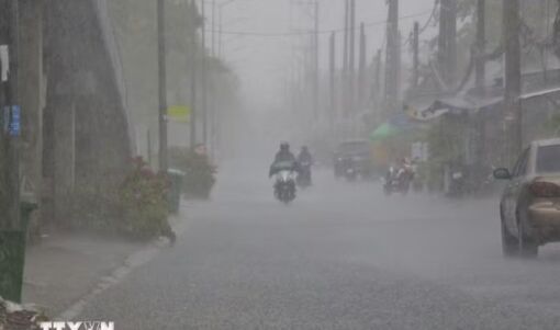 Thời tiết ngày 17/10: Nam Trung Bộ, Tây Nguyên và Nam Bộ có nơi mưa to