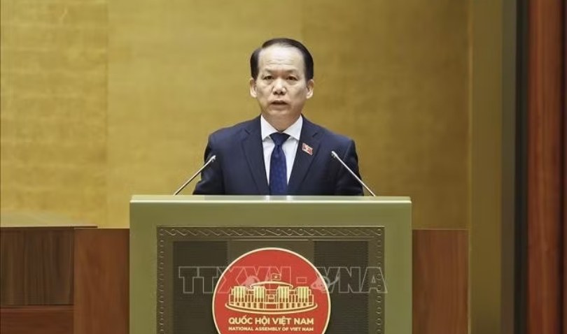 Quy định mới về hành nghề luật sư và nuôi con nuôi