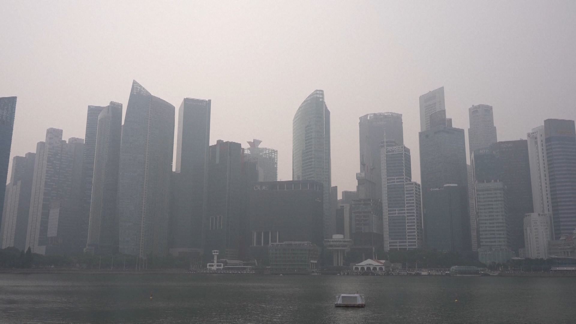 Singapore tăng cường ứng phó khói mù xuyên biên giới