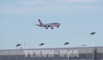 Máy bay Austrian Airlines bị đe dọa đánh bom, buộc phải hạ cánh khẩn cấp