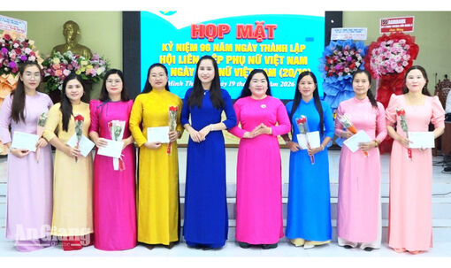 Hội Liên hiệp Phụ nữ xã U Minh Thượng hỗ trợ 15 hộ thoát nghèo