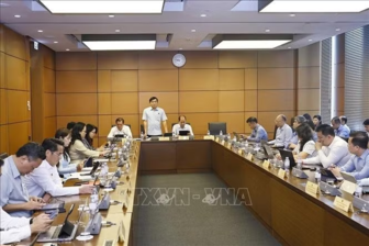 Sửa 4 luật ngành công thương, gỡ điểm nghẽn pháp lý cho doanh nghiệp