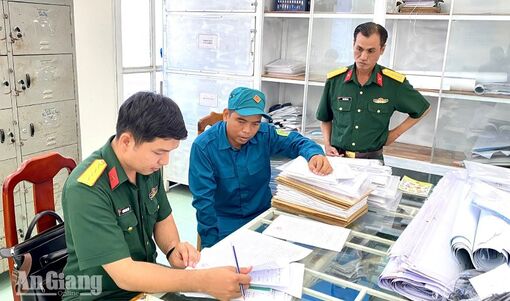 Kiểm tra quốc phòng ở Tri Tôn, Ô Lâm: Chuẩn bị tốt công tác tuyển quân năm 2027