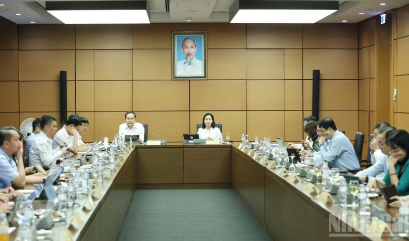 Hôm nay, Quốc hội thảo luận tại tổ về 7 dự án luật