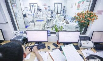 Đề xuất chi phụ cấp trực, phẫu thuật cho bác sĩ nội trú