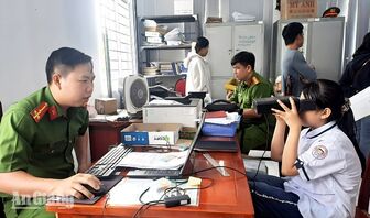 Ba Chúc hoàn thiện dữ liệu số