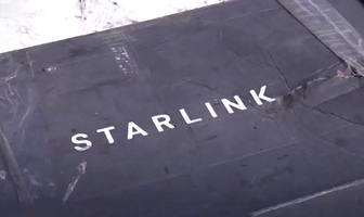 Tỷ phú Elon Musk nắm quyền quyết định về Starlink tại Ukraine