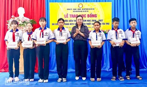 119 triệu đồng hỗ trợ 60 học sinh khó khăn xã Óc Eo