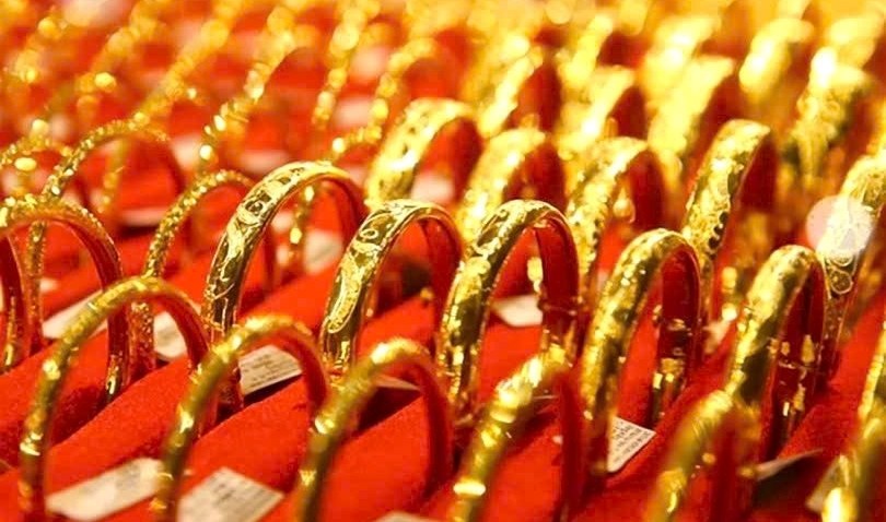 Giá vàng hôm nay, 23/10: Giá vàng thế giới giảm mạnh