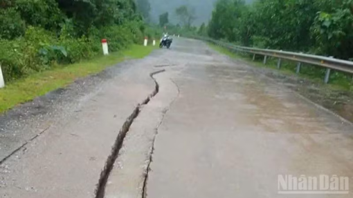 Điều tiết giao thông phục vụ thi công nâng cấp đường Hồ Chí Minh nhánh tây