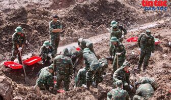 Quy tập thêm 10 hài cốt liệt sĩ tại Công viên Lê Thị Riêng