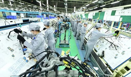 Nhà nước kiến tạo, doanh nghiệp tiên phong phát triển