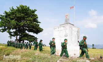 Biên phòng An Giang tăng cường kiểm soát biên giới dịp cuối năm