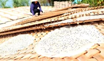 Tự hào bánh tráng Thuận Hưng: Làng nghề trăm tuổi bồi đắp những giá trị văn hóa