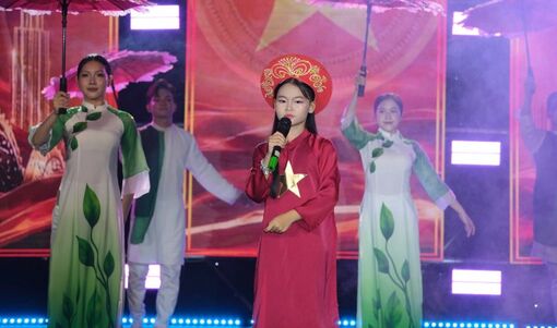 Trần Võ Hà My giành danh hiệu Á quân Sao Mai nhí - Phiên bản Ngôi Sao