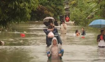 Mưa lũ nghiêm trọng tại nhiều nước