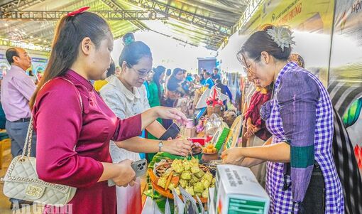 Phát triển kinh doanh gắn với trách nhiệm cộng đồng