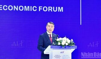 Thủ tướng Lê Minh Hưng dự và đối thoại tại Diễn đàn Kinh tế Mùa thu năm 2026