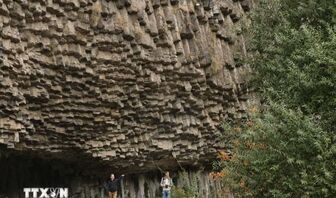Hẻm núi Garni - kiệt tác địa chất giữa lòng Armenia