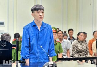 Lãnh 12 năm tù do gây tai nạn làm chết người