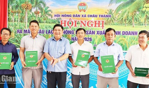 Châu Thành lập câu lạc bộ kết nối 30 nông dân sản xuất, kinh doanh giỏi
