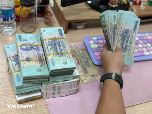 Lãi suất ngân hàng ngày 29/10: Nhiều ngân hàng điều chỉnh mức lãi suất