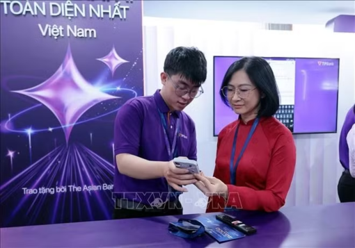 Tiến tới ngân hàng tự động, không buông lỏng kiểm soát