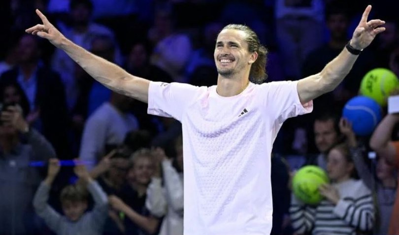 Tay vợt Đức Zverev lần đầu tiên đoạt ngôi số 1 thế giới của ATP