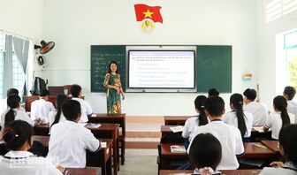 Giải quyết bài toán thiếu giáo viên