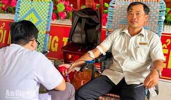 Xã Tây Yên tiếp nhận 95 đơn vị máu