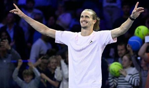 Tay vợt Đức Zverev lần đầu tiên đoạt ngôi số 1 thế giới của ATP