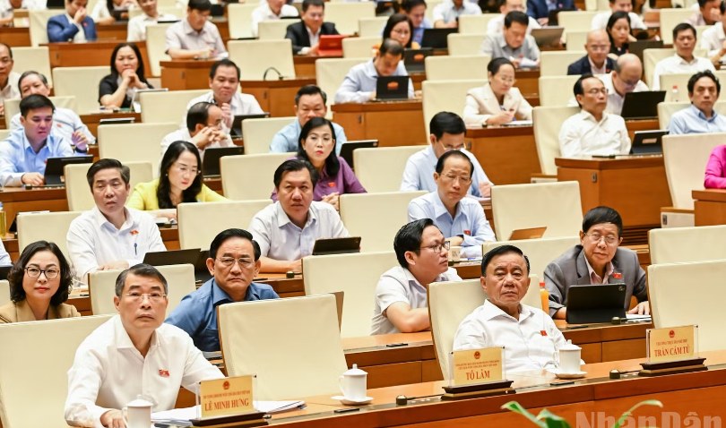 Bộ trưởng Hoàng Minh Sơn: Cung cấp miễn phí sách giáo khoa cho học sinh từ năm học 2028-2029