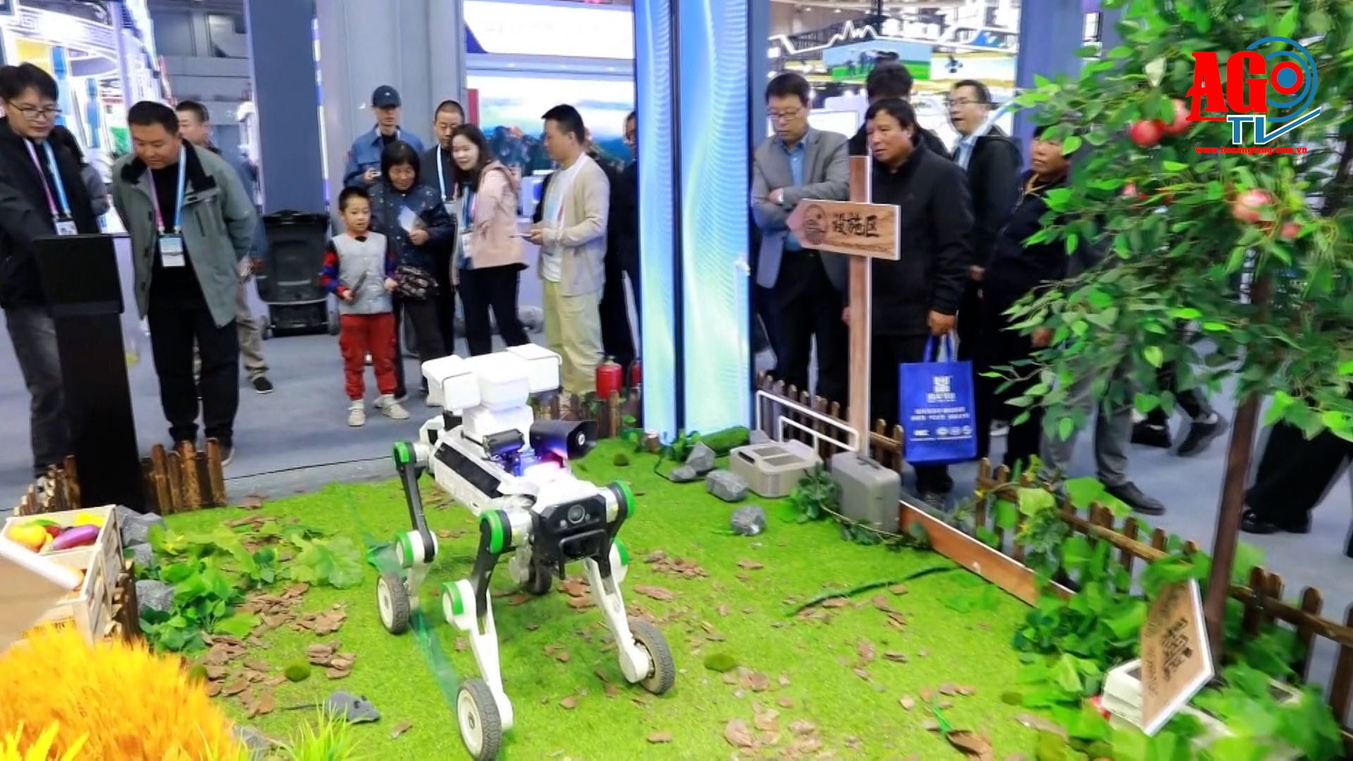 Trung Quốc đưa robot AI vào nông nghiệp